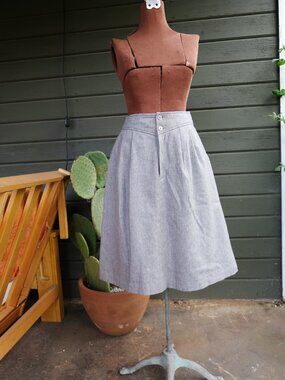Vintage 1960s–70s RT II Ross Togs Italian Wool Skirt. High waist. Grey Size 7/8